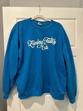 Living Fully Co. Women's Blue Crew Sweatshirt